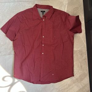 Van Huesen Red and White Plaid Dress Shirt Short Sleeves Size Extra Extra Large